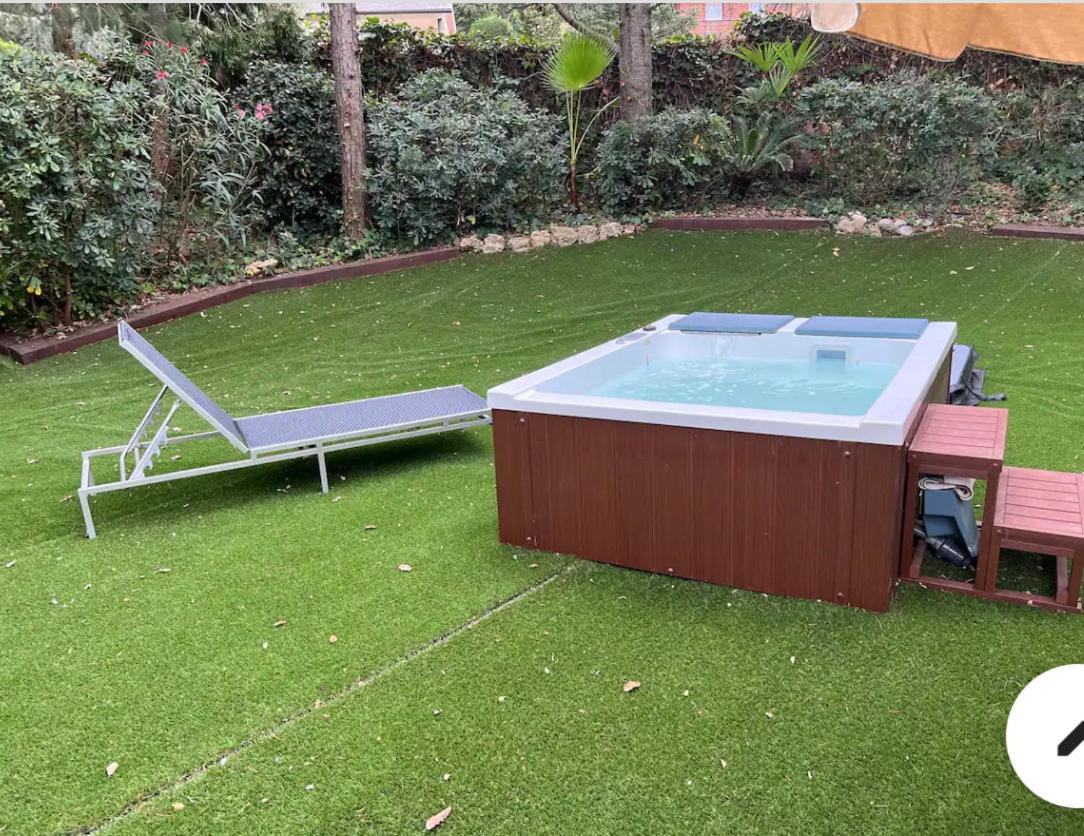 Apartamento Abierto Con Patio Matadepera المظهر الخارجي الصورة