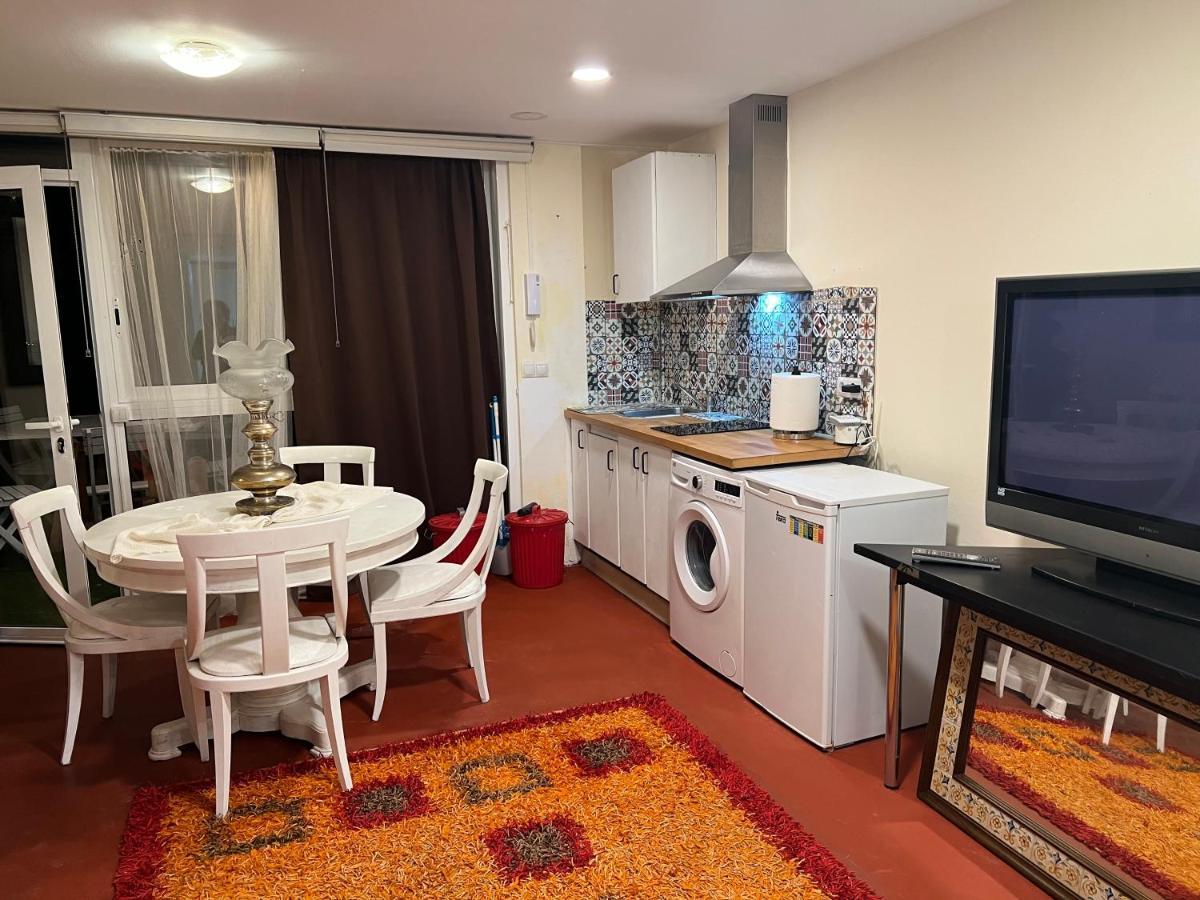 Apartamento Abierto Con Patio Matadepera المظهر الخارجي الصورة