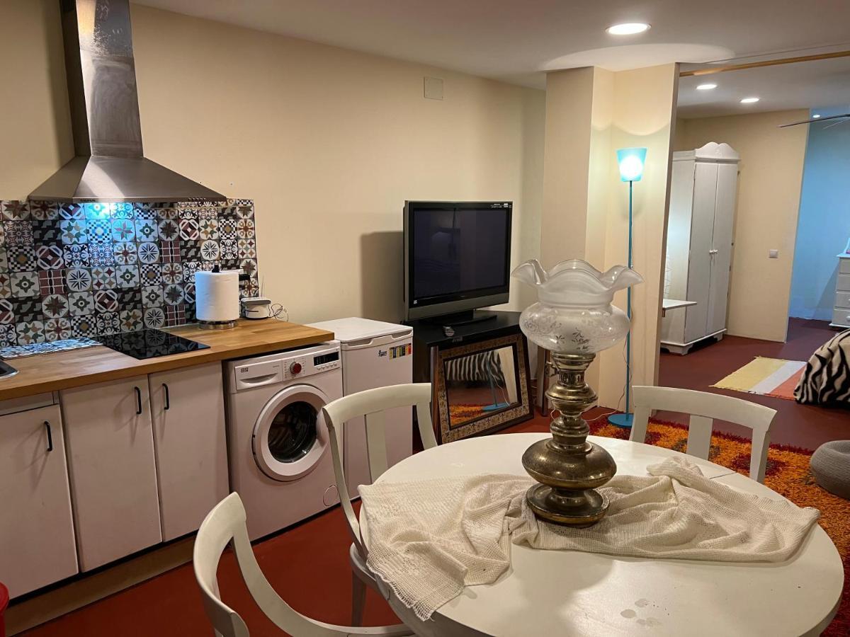 Apartamento Abierto Con Patio Matadepera المظهر الخارجي الصورة