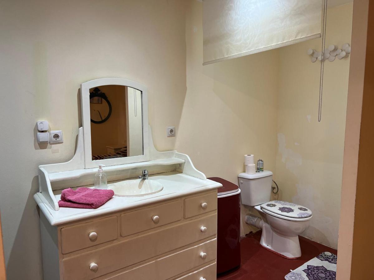 Apartamento Abierto Con Patio Matadepera المظهر الخارجي الصورة