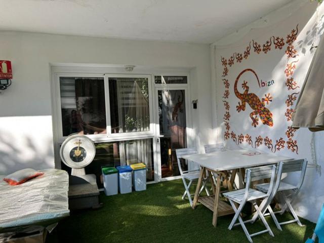 Apartamento Abierto Con Patio Matadepera المظهر الخارجي الصورة